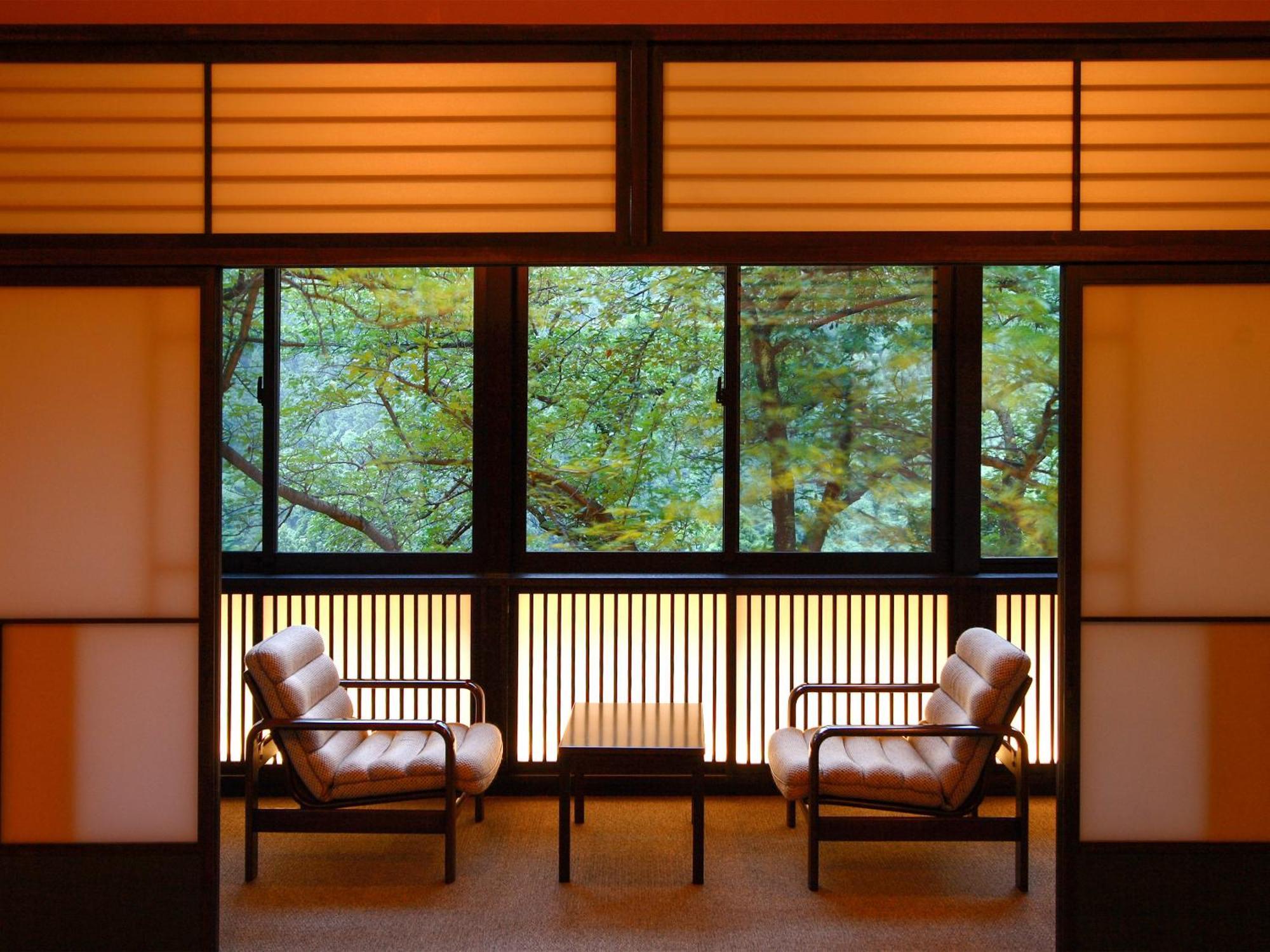 Sanrakuen Hotel Tonami Ruang foto