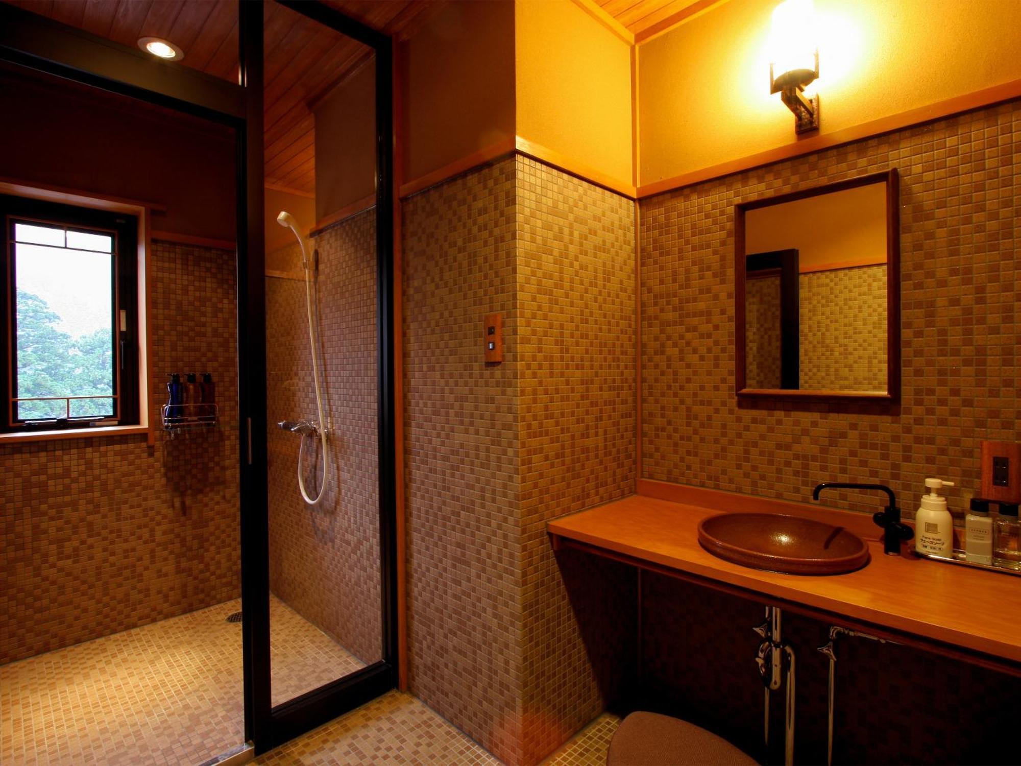 Sanrakuen Hotel Tonami Bagian luar foto