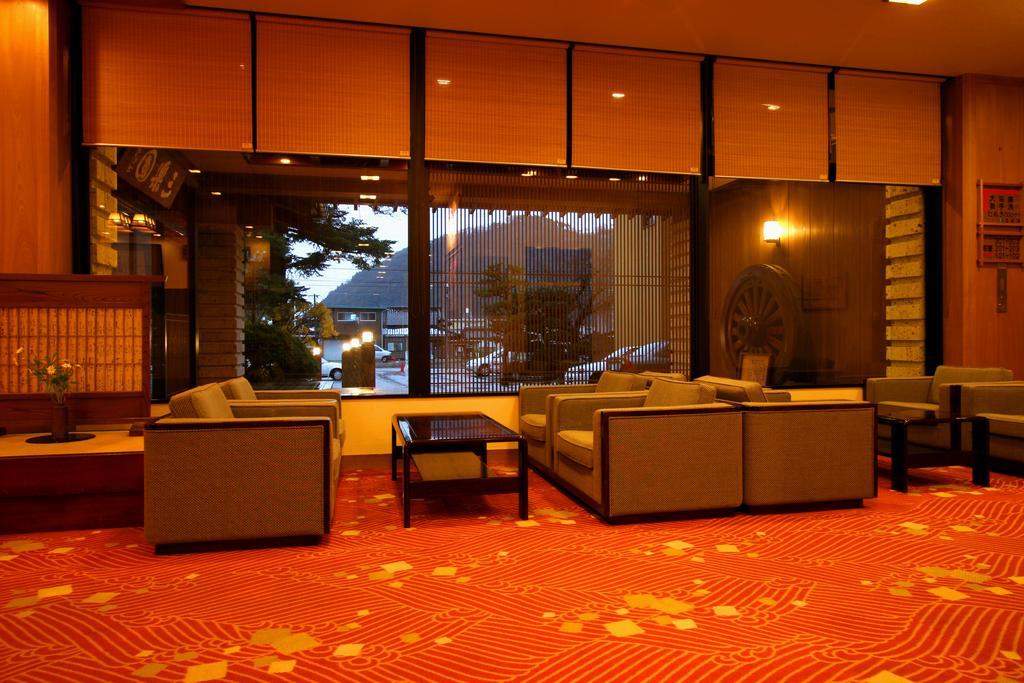 Sanrakuen Hotel Tonami Bagian luar foto